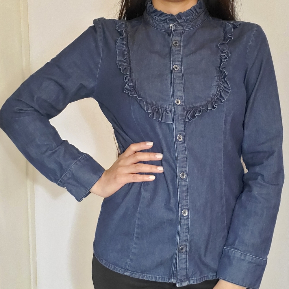 Guess Los Angeles Blue Denim Button down Shirt